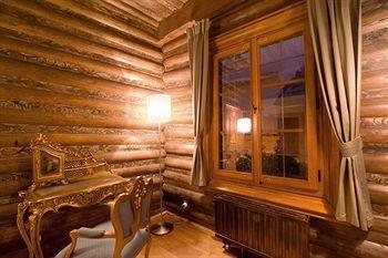 Hotel At The Grape Praha